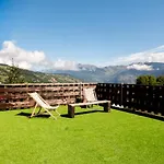 Du Crey Hotel