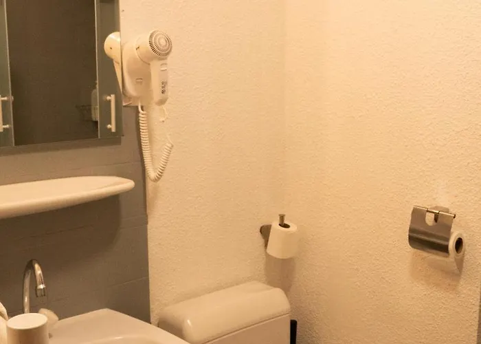 Hotel Du Crey 2*